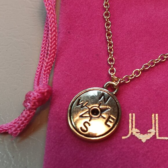 Jules Smith Wanderlust Directional Compass pendant gold plated chain bracelet - Picture 3 of 9